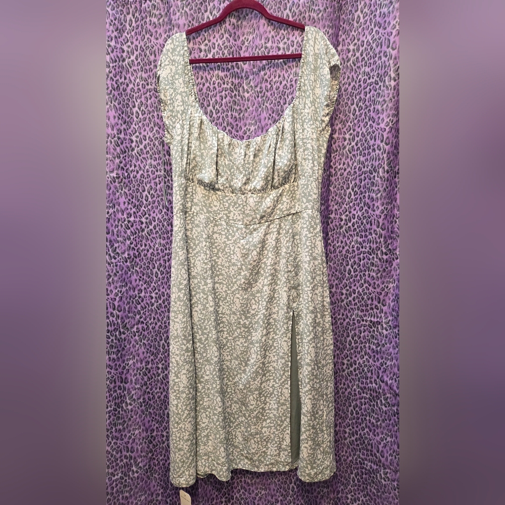 Floral Green Midi Dress By Abercrombie Sz XL New With Tags